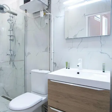 Appartement Dreamyflat - Eiffel Tower Parijs